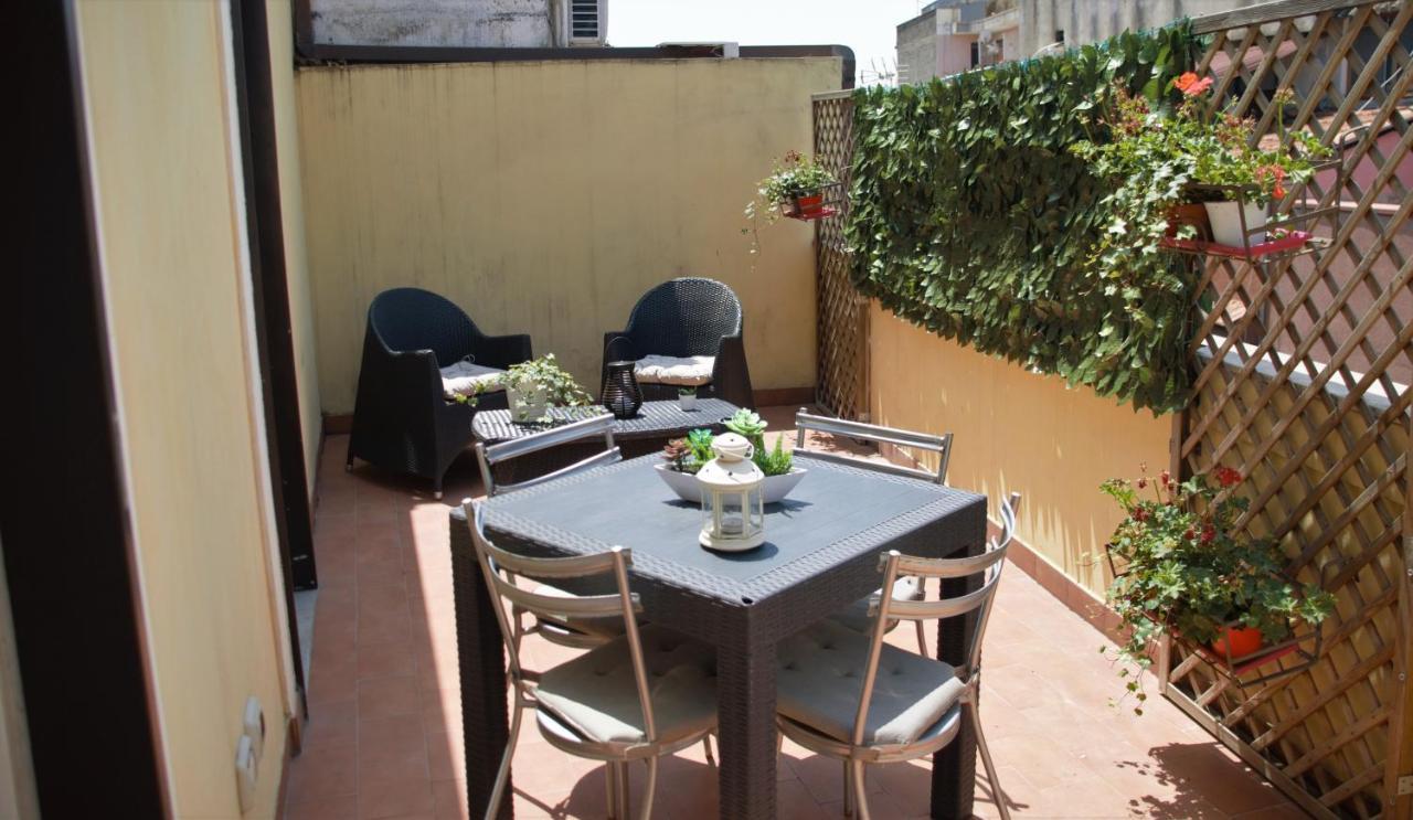 Case Vacanze Il Sorriso Catania Bagian luar foto