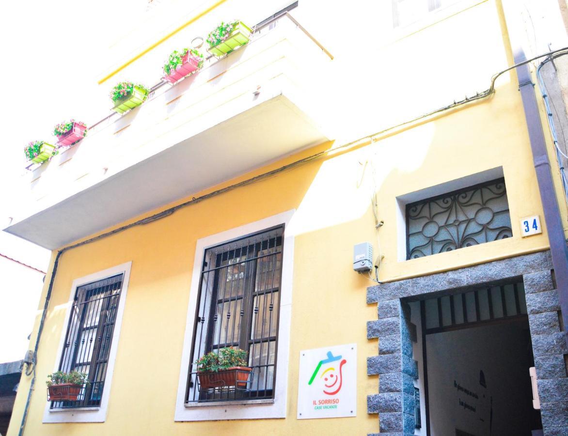 Case Vacanze Il Sorriso Catania Bagian luar foto